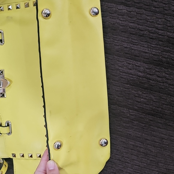 Valentino Garavani studded handbag (project) - Picture 3 of 10